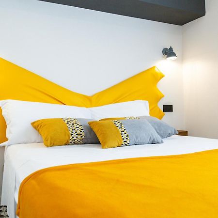 Iknos Accommodation トルトリ エクステリア 写真