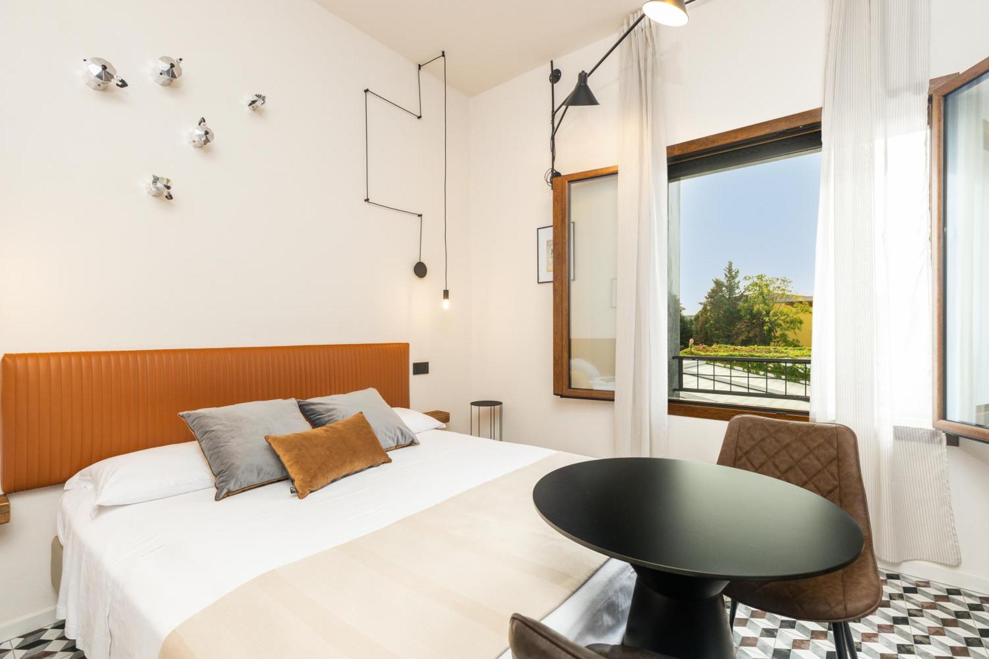 Iknos Accommodation トルトリ エクステリア 写真