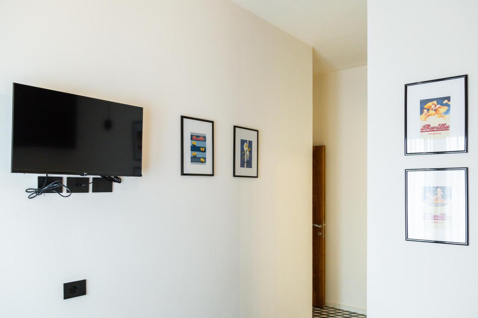 Iknos Accommodation トルトリ エクステリア 写真
