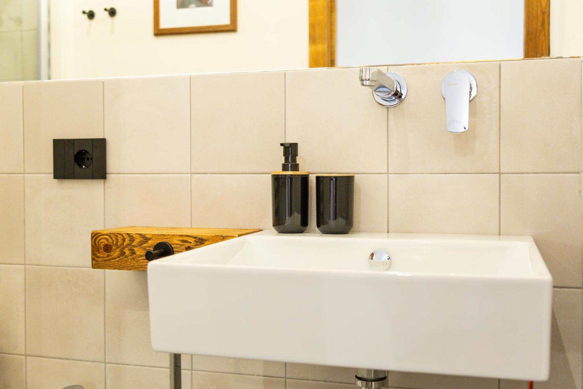 Iknos Accommodation トルトリ エクステリア 写真